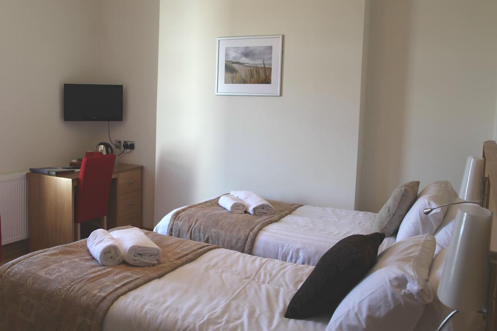 Somerfield Lodge Суонзи Стая снимка