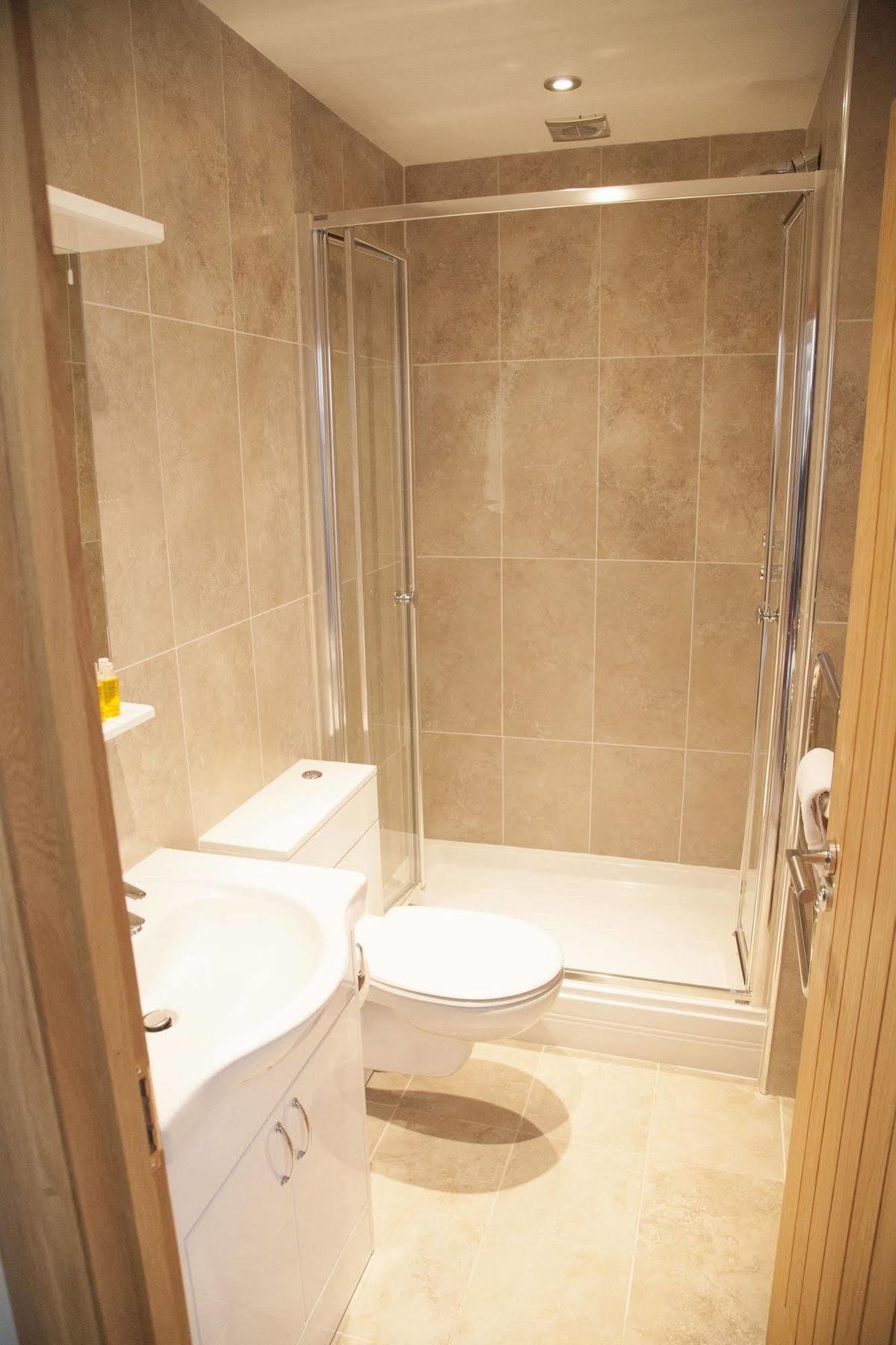 Somerfield Lodge Суонзи Екстериор снимка